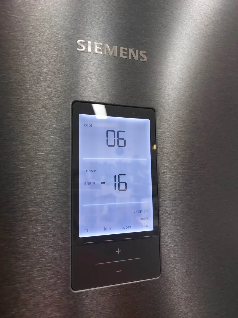 **GEBRAUCHT** SIEMENS KG56NHX3P Kühlgefrierkombination