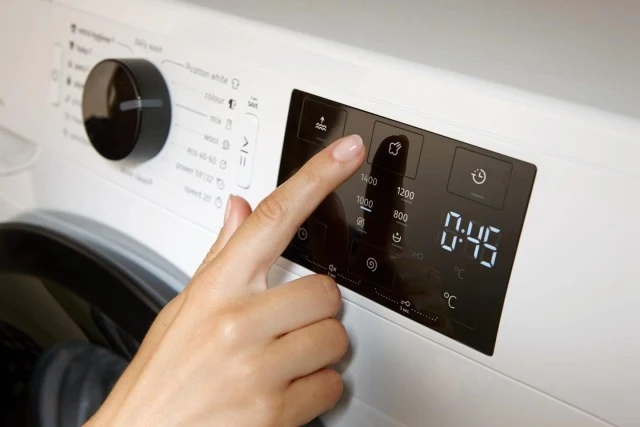 Gorenje WNEI84 APS Waschmaschine 8kg A