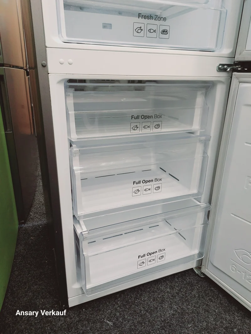 **GEBRAUCHT** SAMSUNG Kühlgefrierkombination RL30J3415SS