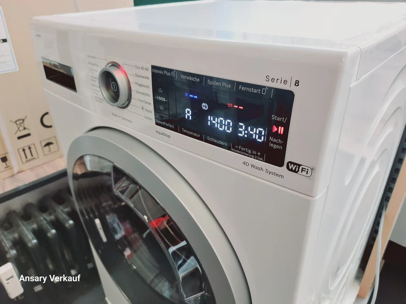 *AUSSTELLER* BOSCH Serie 8 Waschmaschine, Frontlader 9 kg 1400 U/min.