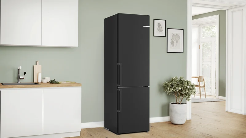 Bosch KGN39OXBT Kühl-Gefrierkombination 368L Edelstahl Schwarz NoFrost