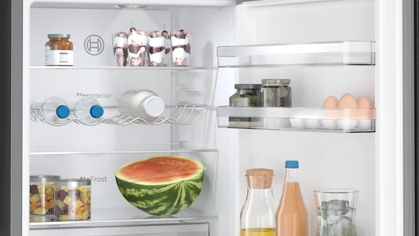 Bosch KGN36VXCT Kühl-Gefrierkombination 308L Edelstahl Schwarz NoFrost