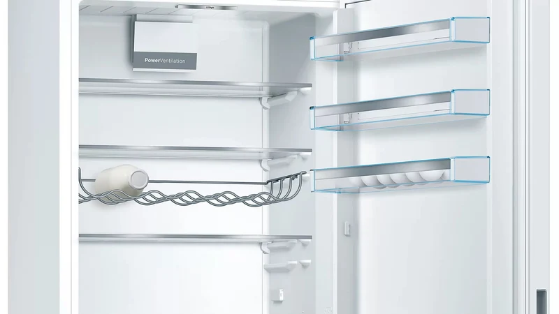 Bosch KGE49AWCA Kühl-Gefrierkombination 419L Weiß LowFrost