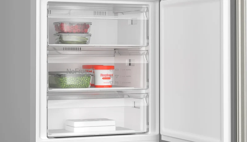 Bosch KGN49EICF Kühl-Gefrierkombination 440L Edelstahl-Optik NoFrost EEK C
