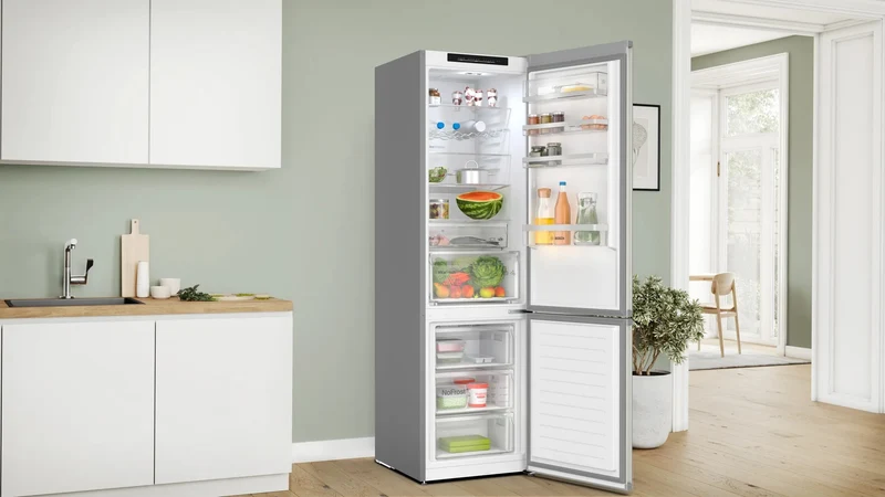 Bosch KGN39EICF Kühl-Gefrierkombination 366L Edelstahl NoFrost EEK C
