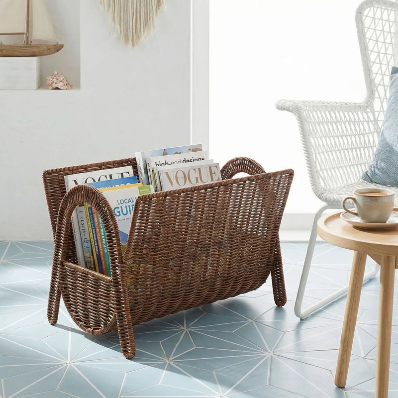 Stylischer Zeitschriftenhalter aus geflochtenem Material Brehn