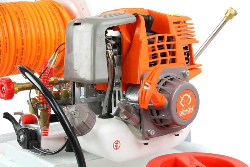 Benzin Drucksprueher 50L 4-Takt Motor 30m Schlauchwagen Gartenspritze