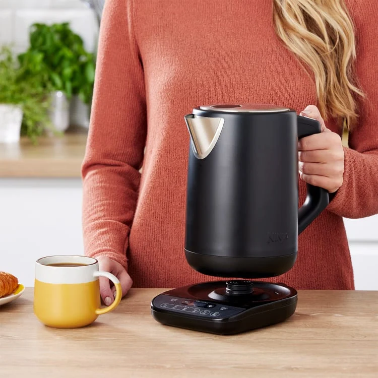 Ninja Perfect Temperature 1.7L Electric Wasserkocher - Schwarz | KT200UK