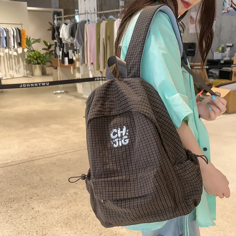Stylische Karierter Rucksack Karnz