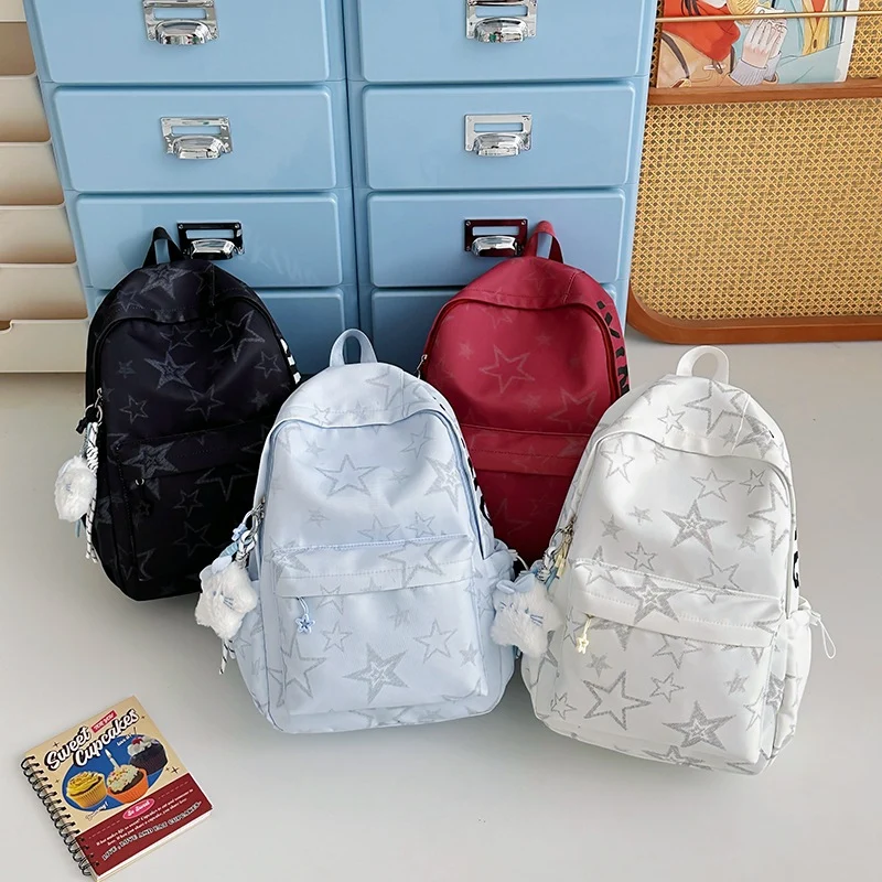 Stylische lässige mit Sternen verzierte Rucksack Karnz
