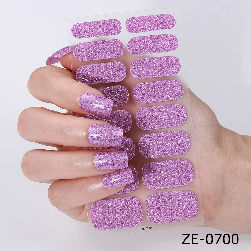 Glitter-Finish-Nagelüberzüge