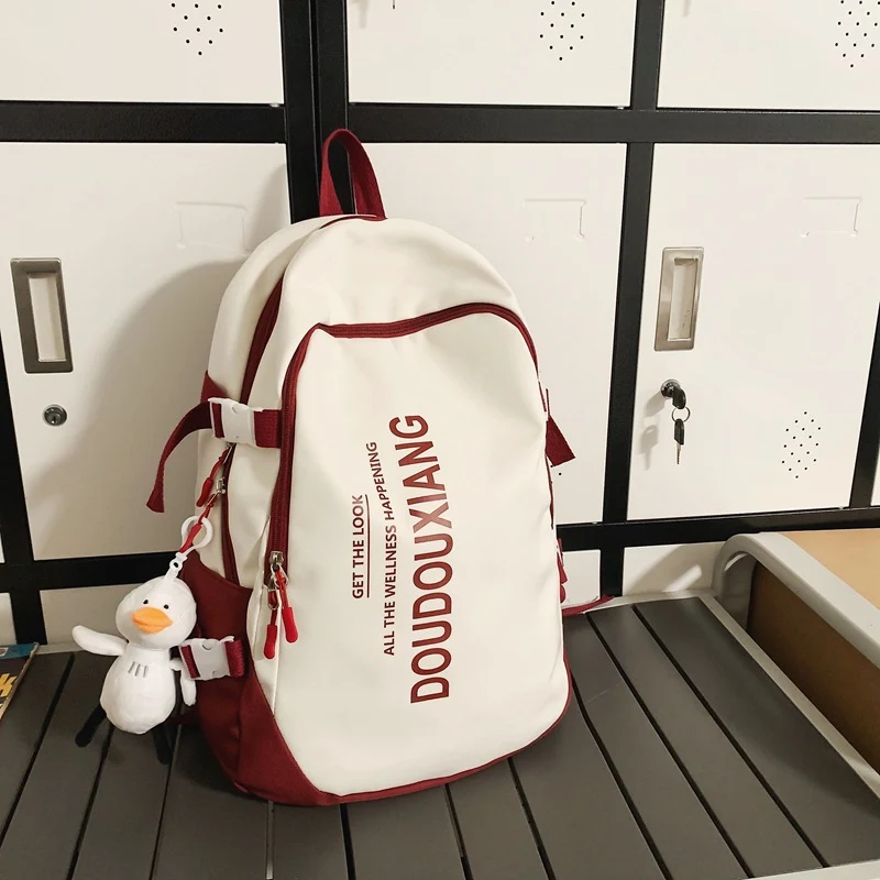 Geräumiger Multi-Taschen Rucksack Karnz