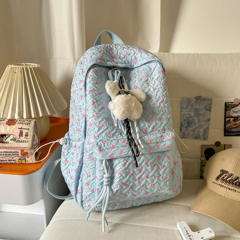 Weicher Texturierter Lässiger Rucksack Karnz