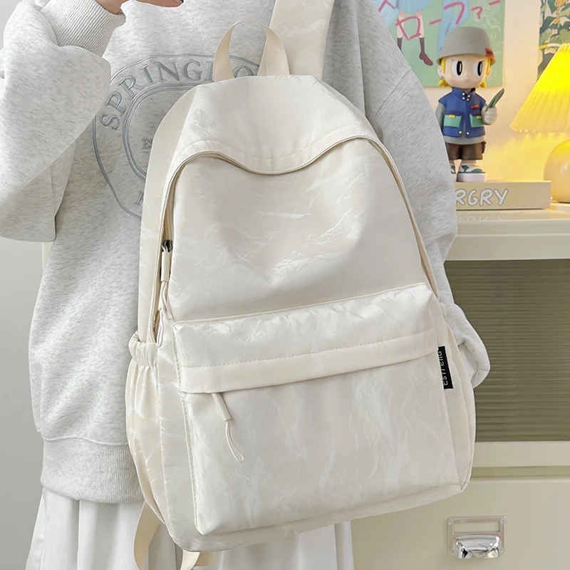 Retro-inspirierter leichter Rucksack Karnz
