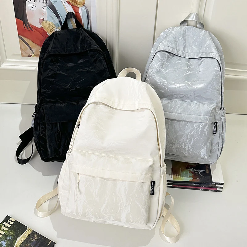 Retro-inspirierter leichter Rucksack Karnz