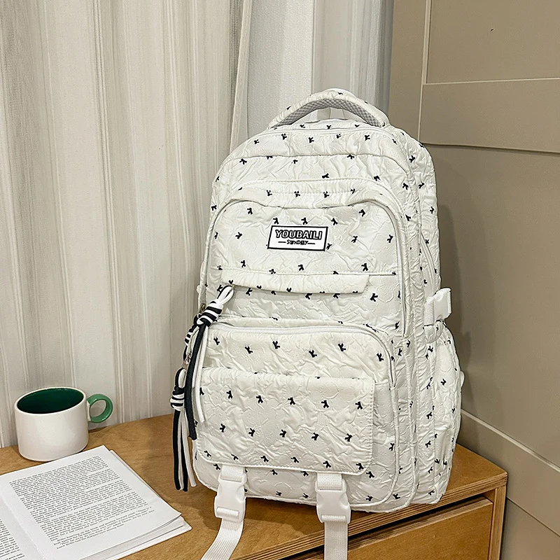 Gepolsterter Mehrfach-Taschen-Rucksack Karnz
