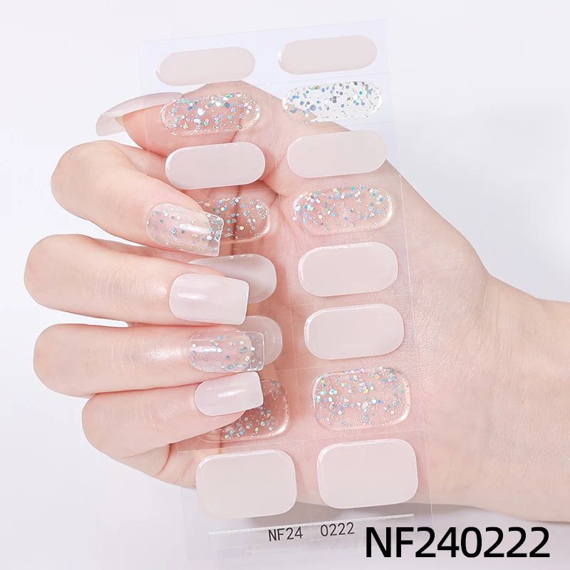 Elegante Gel-Nagel-Wickel