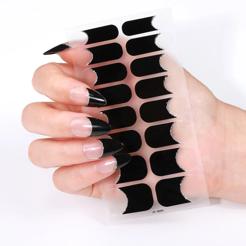 Elegante French Tip Nagelkunst Wraps