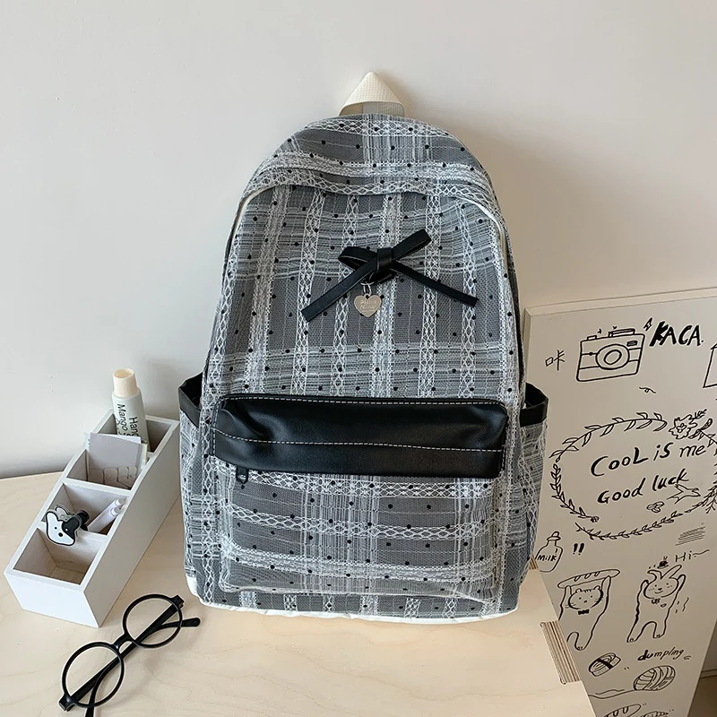Punkte gemustertes Mini-Rucksack Karnz