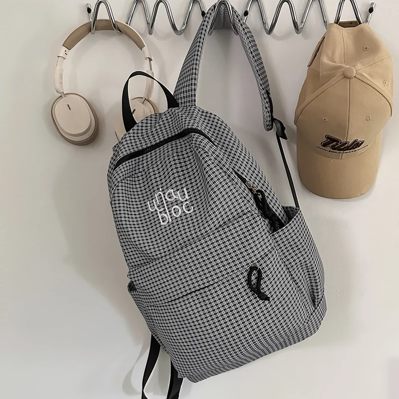 Polka-Dots-Musterer Casual Rucksack Karnz