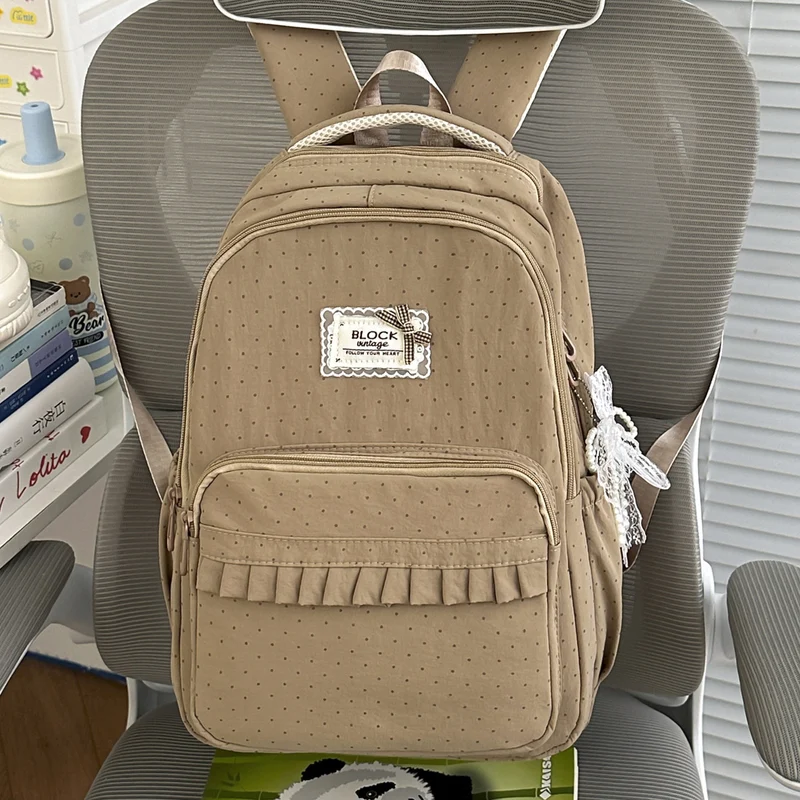 Punktemuster-Rucksack mit Rüschendetails Karnz