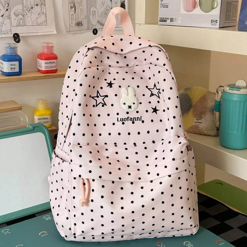Polka Dot Rucksack mit süßen Figurenakzenten Karnz