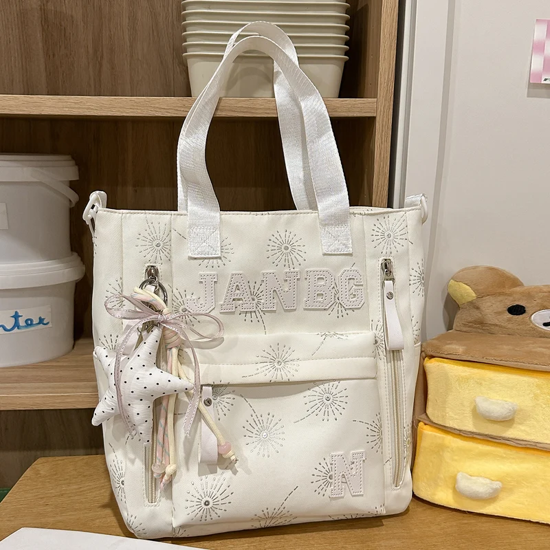 Verspielt Star-Design Rucksack Karnz