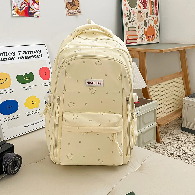 Verspielt gepunktetes Design Rucksack Karnz
