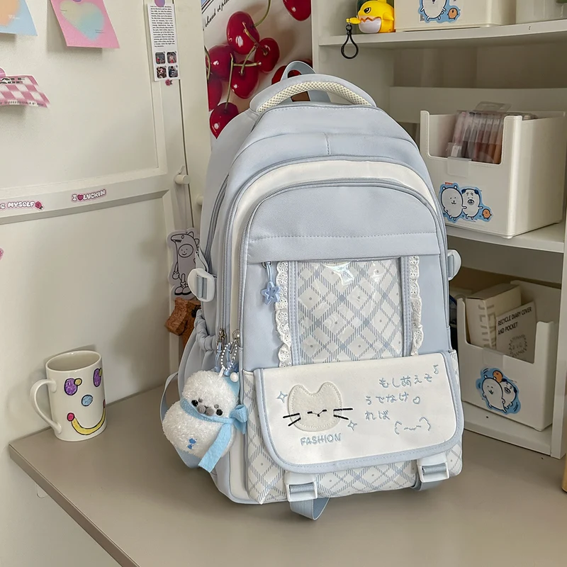 Verspielter Grafikdesign-Rucksack Karnz