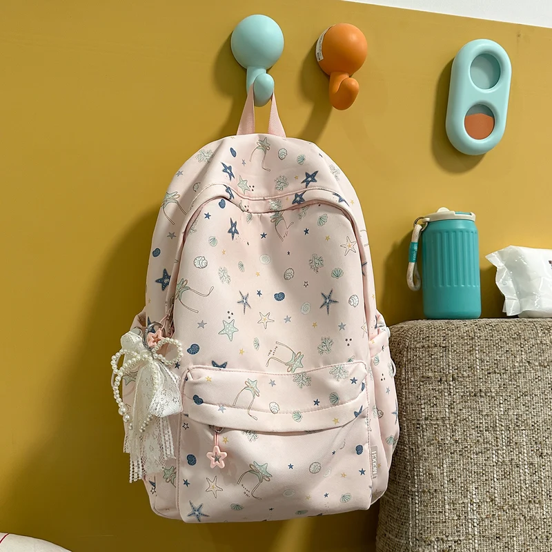 Verspielter Grafikdesign-Rucksack Karnz 1791205673