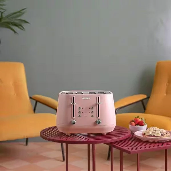 DeLonghi Eclettica 4 Slice Toaster - Pink | CTY4003.PK