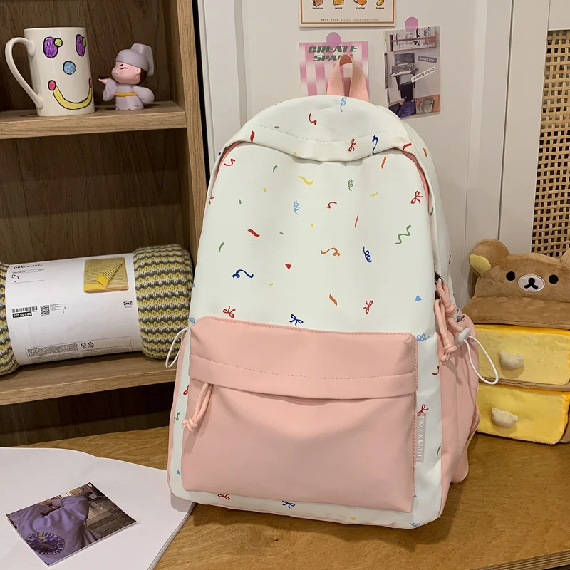 Verspielt gemusterter Rucksack Karnz