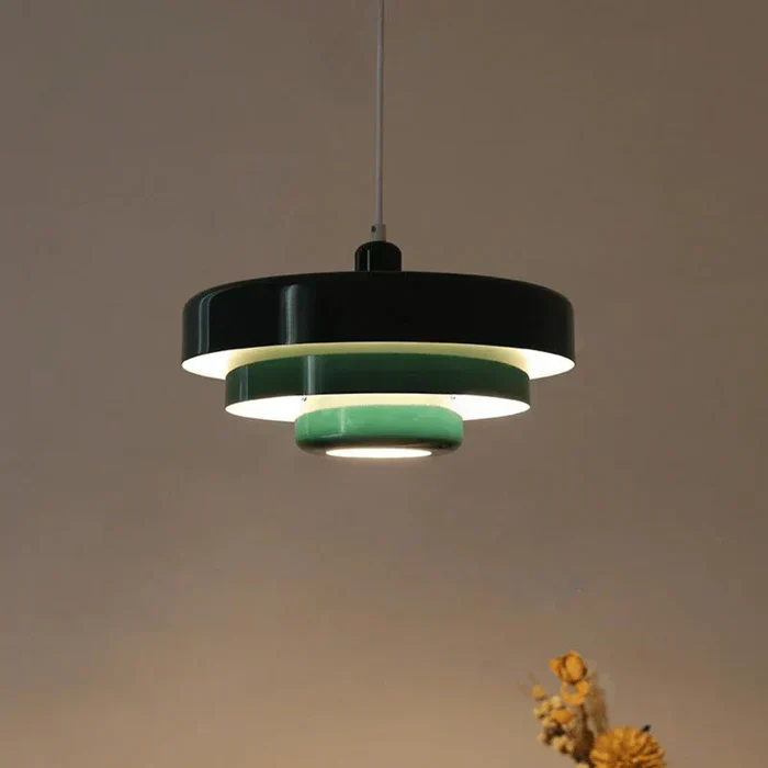 Vintage LED-Pendelleuchte | Mehrschichtiges Metall im nordischen Design | Mehrere Farben