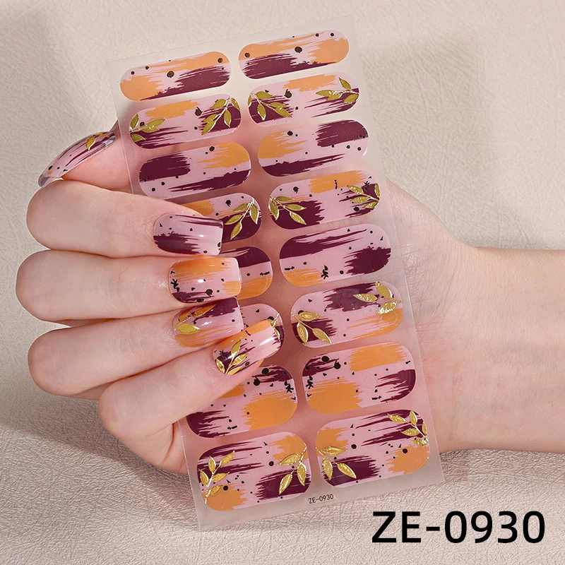 Künstlerische Press-On Nagelüberzüge