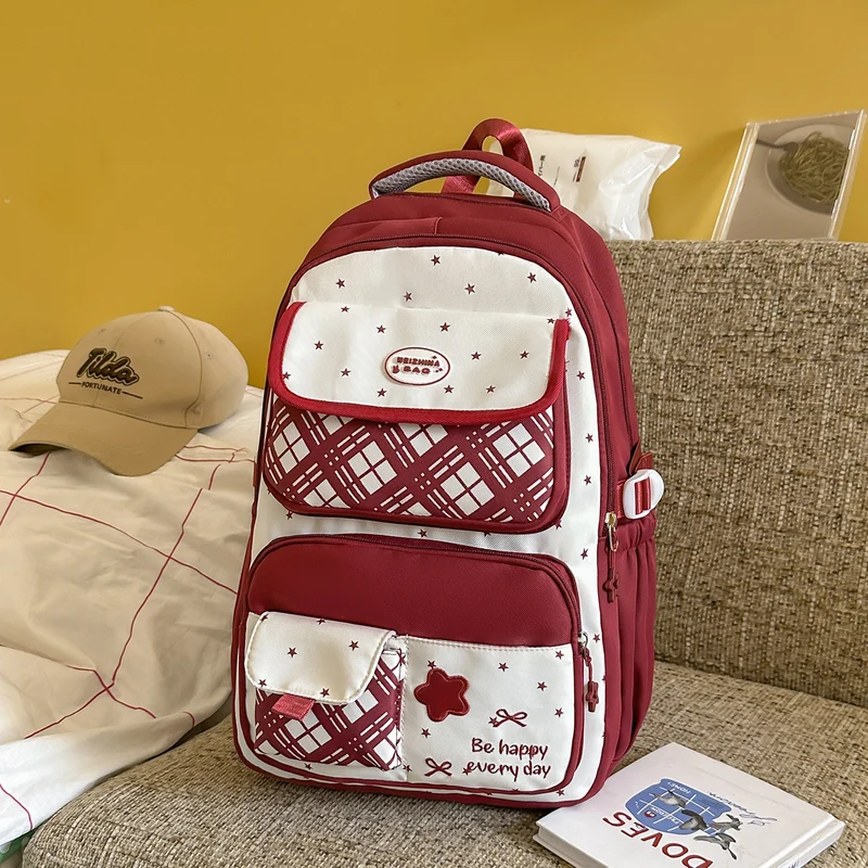 Verspielter charakterdesignter Rucksack Karnz