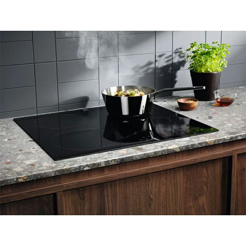 Electrolux 4 Burner Induction Kochfeld - Schwarz | LIT6043