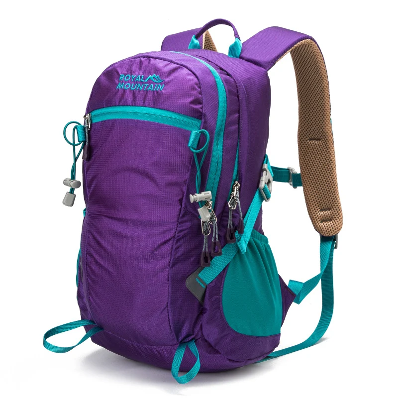 Leichter Unisex Tagesrucksack mit atmungsaktivem Rückenpolster und verstellbarem Brustgurt Skanto
