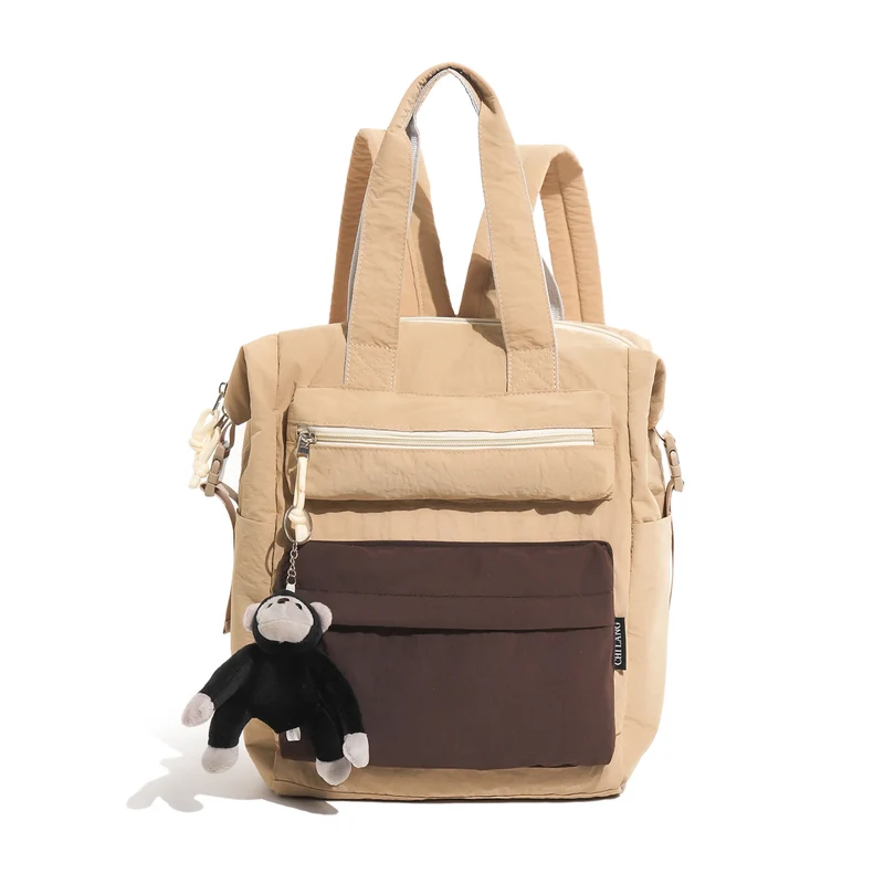 Multifunktionaler Rucksack mit niedlichem Charm Karnz