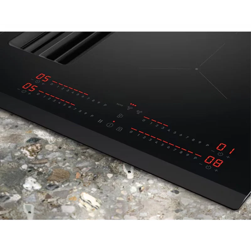 Electrolux 80CM 4 Zone Induction Kochfeld mit Extractor Ventilation System - Schwarz | LCC83443