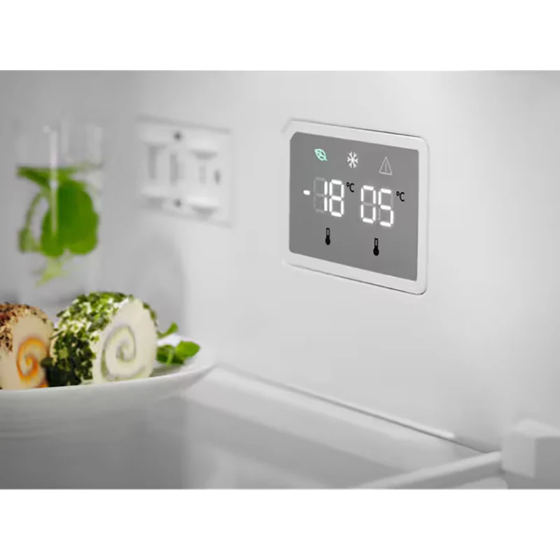Electrolux 331L Frost Free freistehend Kühl-Gefrierkombination - Weiß | LNT5ME32W1