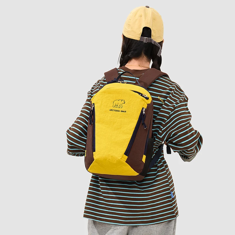 Multi-Taschen Leichte Wanderrucksack Karnz