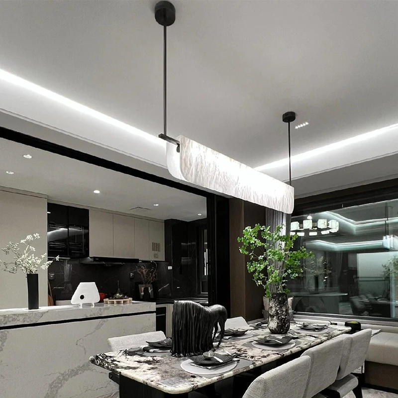 Moderne elegante lineare Pendelleuchte