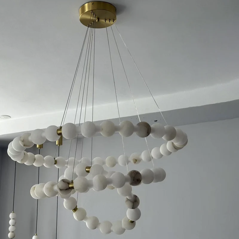 Moderne kreisförmige Marmor-Kronleuchter