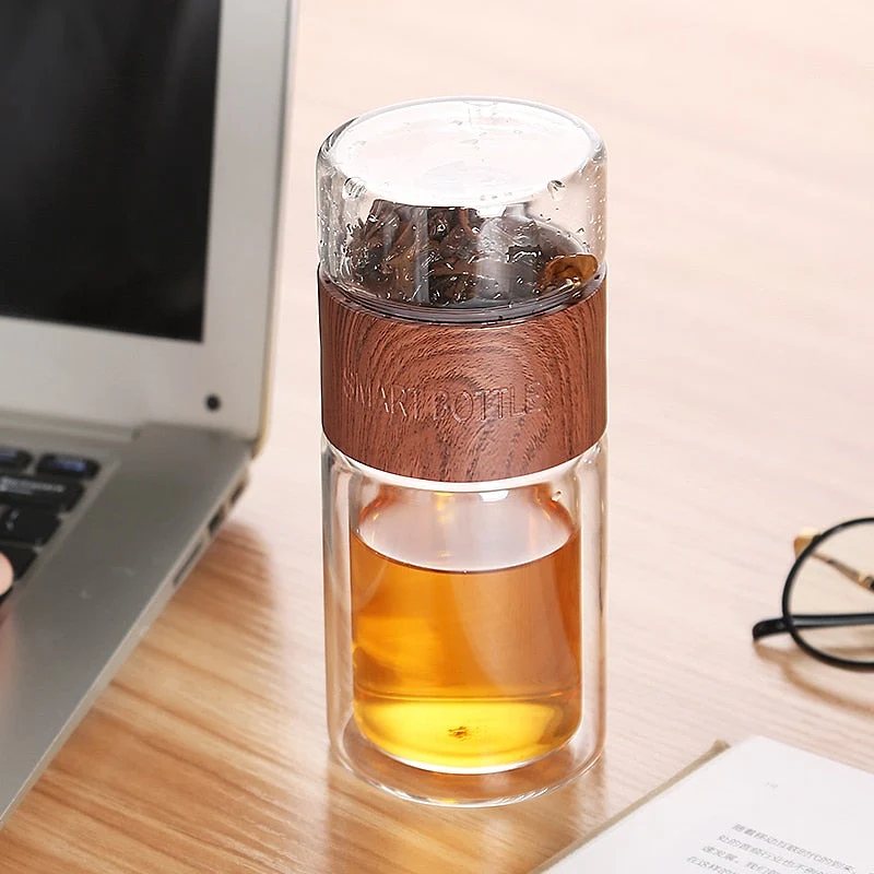 Skanto | Leicht zu tragender Glas-Tee-Infuser