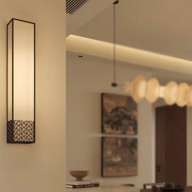 Elegante geometrische Wandlichtleuchte