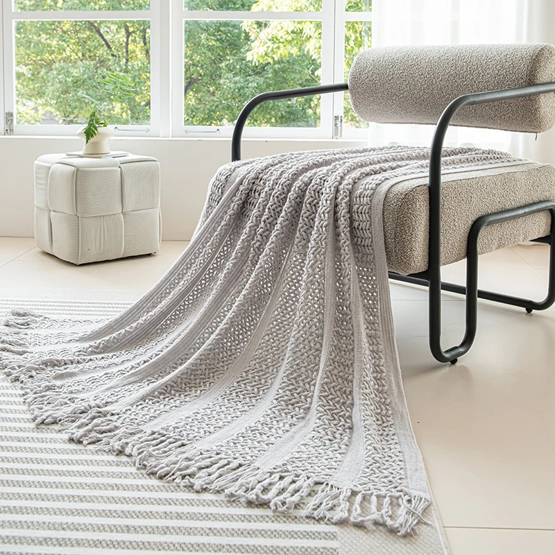 Gemütliche Strickwurfdecke