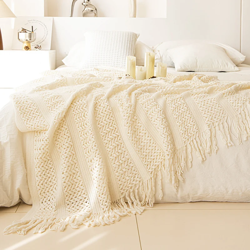 Gemütliche Strickwurfdecke