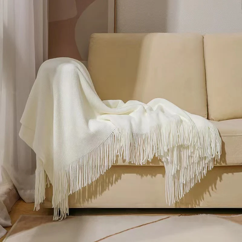Warmes Fransen Strickwurfdecke
