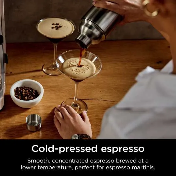 Ninja Luxe Café Pro Kaffeemaschine - Schwarz & Edelstahl | ES701UK