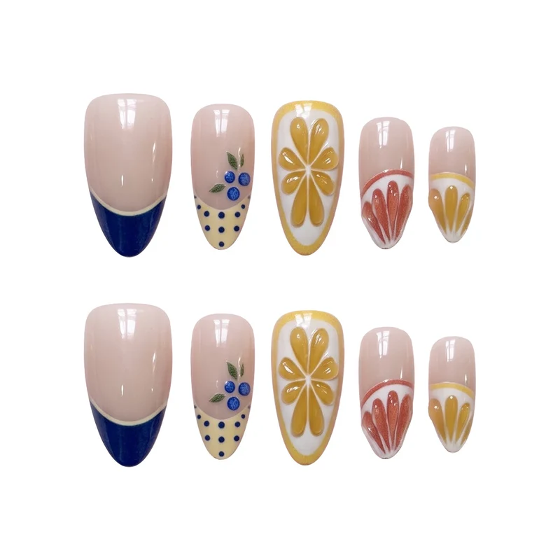 Künstlerisches Nagelkunstset